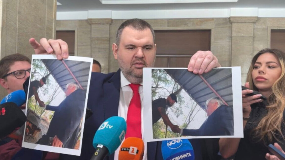 Скандалът на изборите в Пазарджик е пърформанс на "пуделите и пачките"