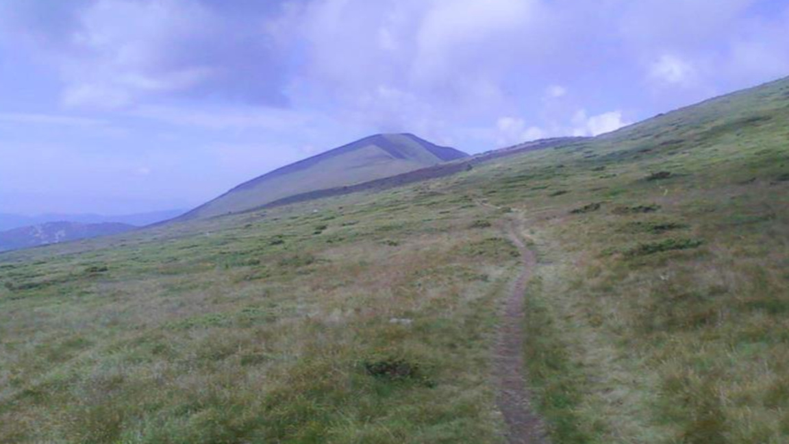 Мълния уби турист на връх Ком