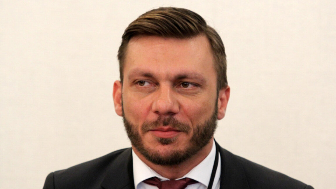 д-р Станимир Хасърджиев