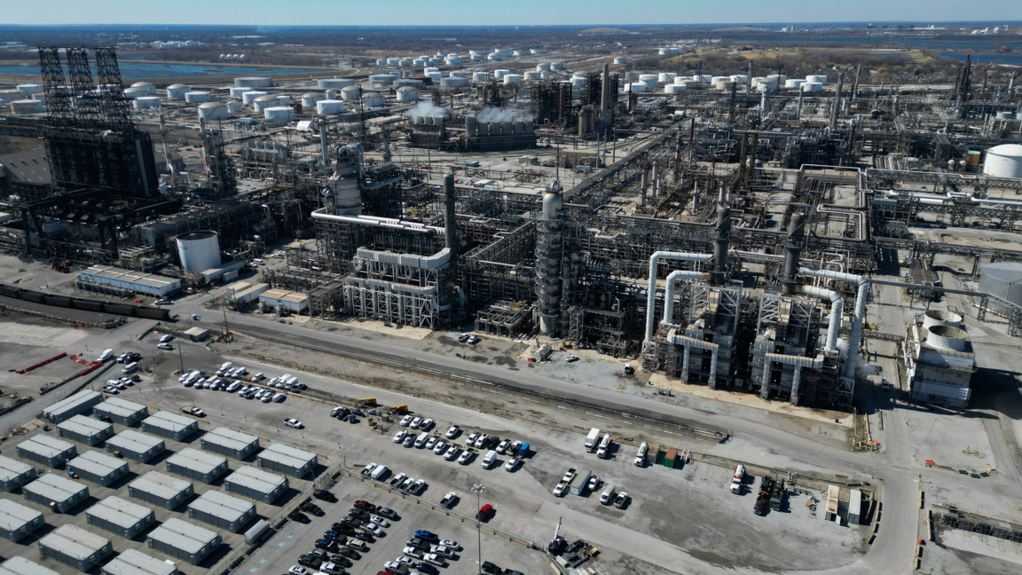 Рафинерия на BP в Индиана, САЩ, архив.