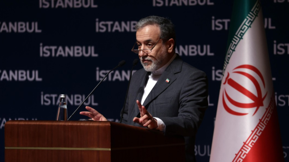 Иранският външен министър Абас Арагчи