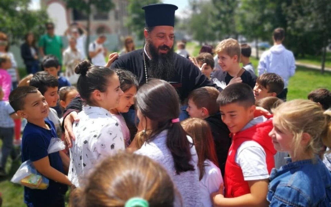 Отец Николай: Каквото искате да правят на вас човеците, това и вие правете, е посланието от Светото писание