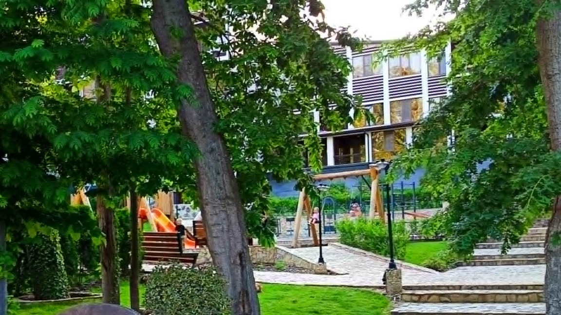 Уволниха директора на строителния контрол във Варна заради Баба Алино