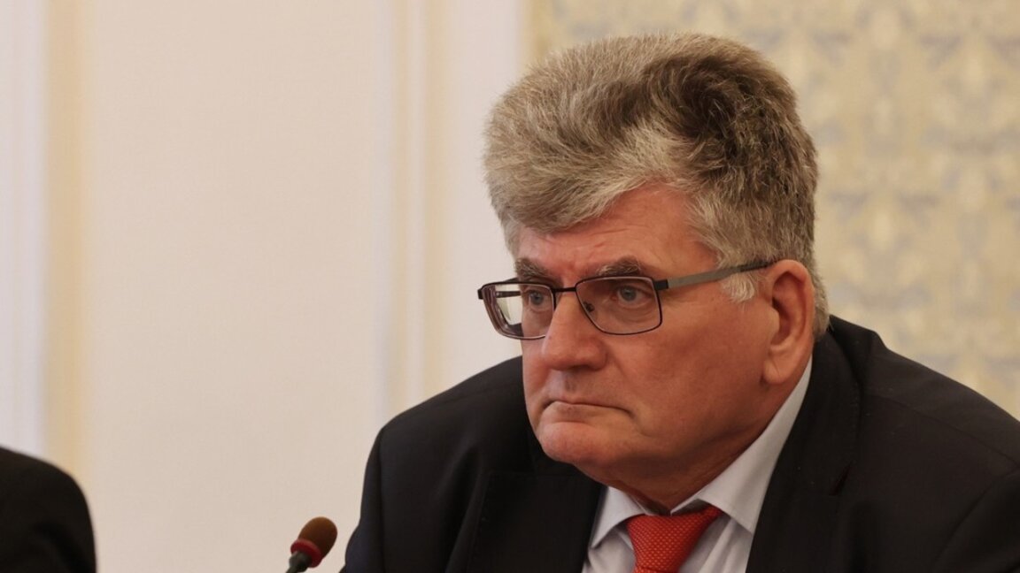Еленко Божков