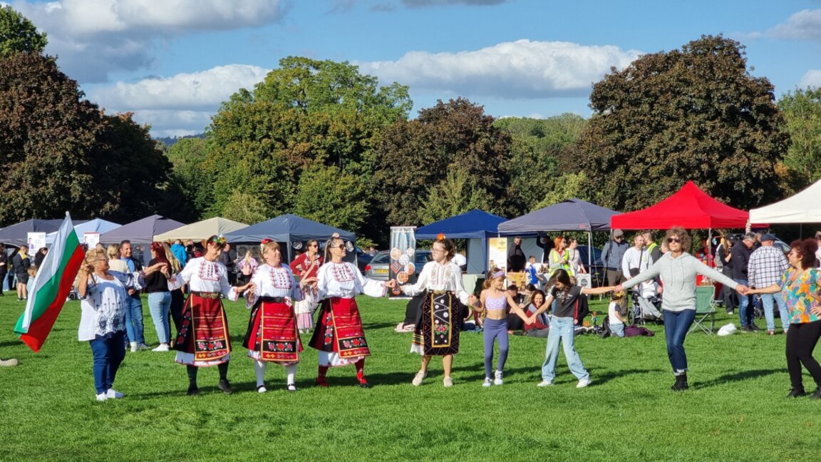 Comunitatea română s-a alăturat Festivalului Bulgar din Maidstone