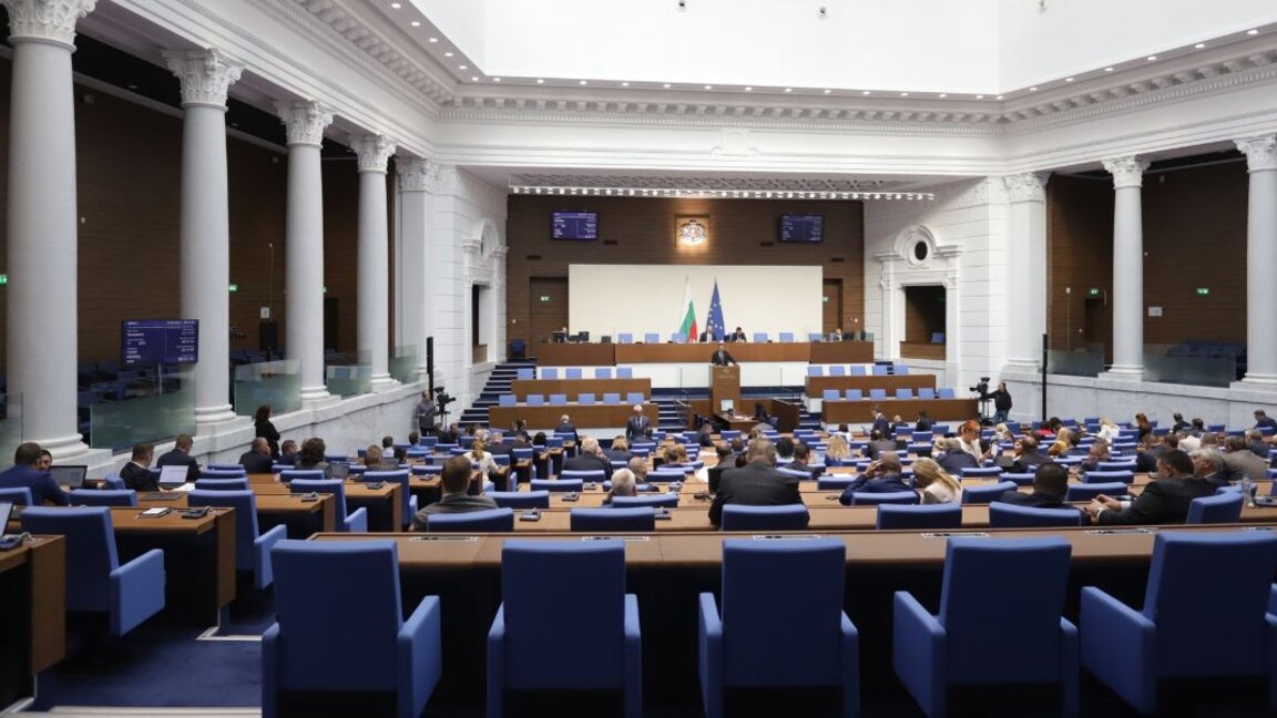Deputații au respins activitatea laboratoarelor private de la frontieră