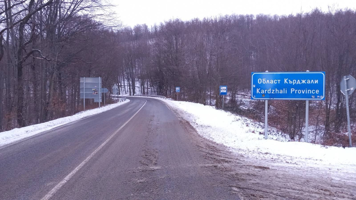 Най-много сняг има край Паничково и Далджа, движението е нормално