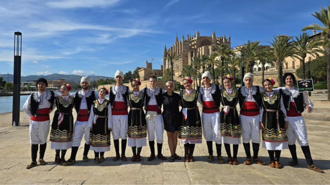 Το φολκλορικό συγκρότημα «Λούντι-μλάντι» είναι δεσμός με την πατρίδα στην Αθήνα