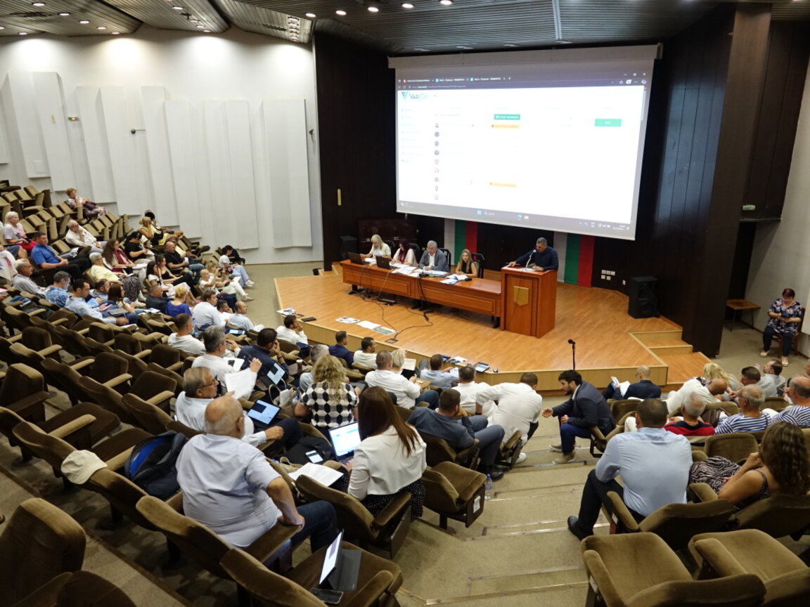 Четирима са новите почетни граждани на Варна