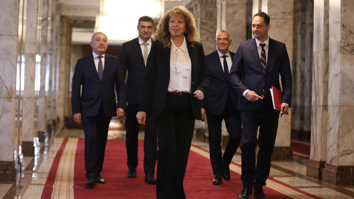 President Iotova holds consultations for forming a regular government