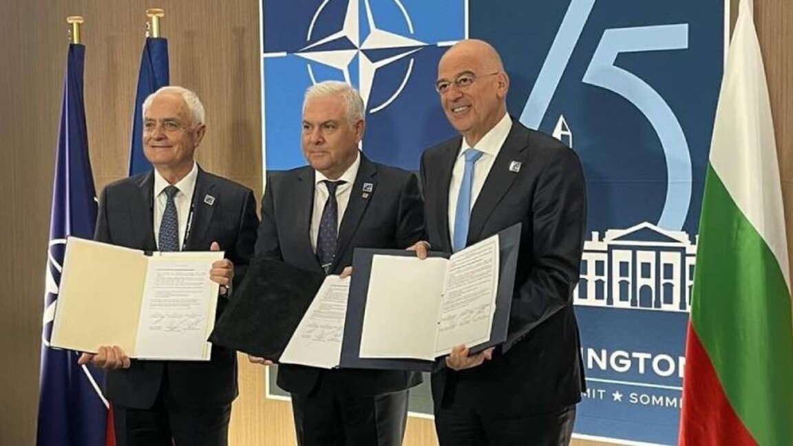 Bulgaria, Grecia y Rumanía preparando un "Schengen militar”