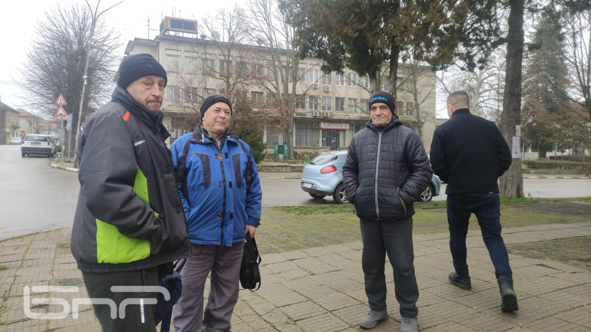 Над 500 възрастни хора останаха без пенсии в Караисен заради проблем с пощата