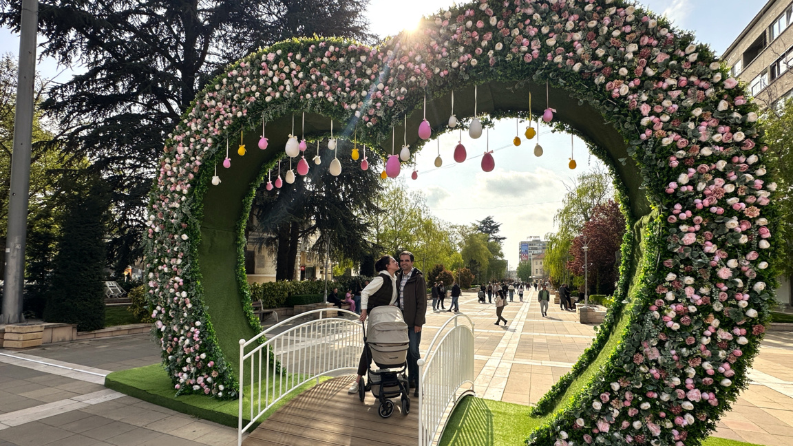 Липса на свещеници в Ямбол