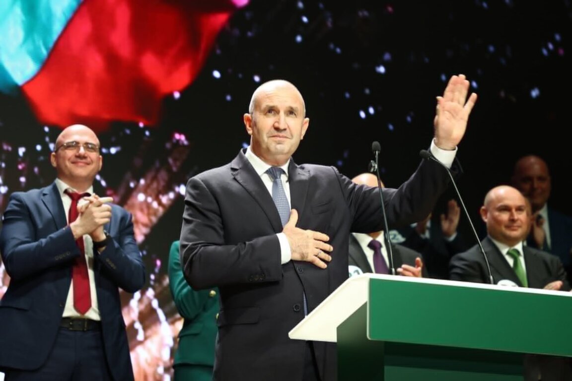 Бъдещата външна политика на Румен Радев: между Русия и Европа