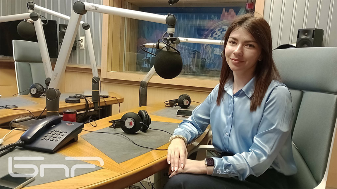 Анина Сантова