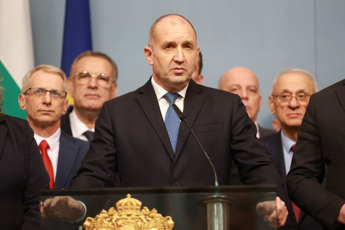Președintele Rumen Radev a făcut o declarație după reuniunea Consiliului Consultativ pentru Securitate Națională