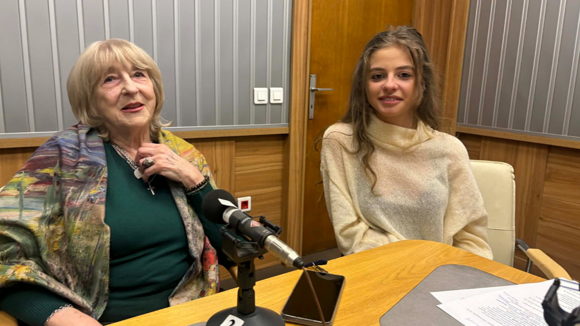 Проф. Баева и София Теодор