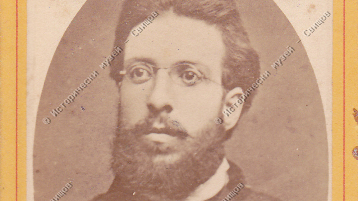 Никола Славков