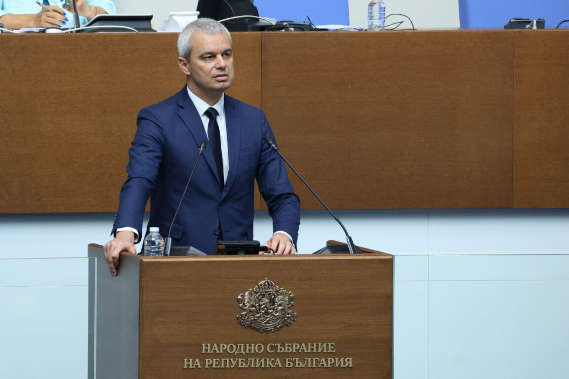 Костадин Костадинов: Оставка на марионетното и вредно правителство