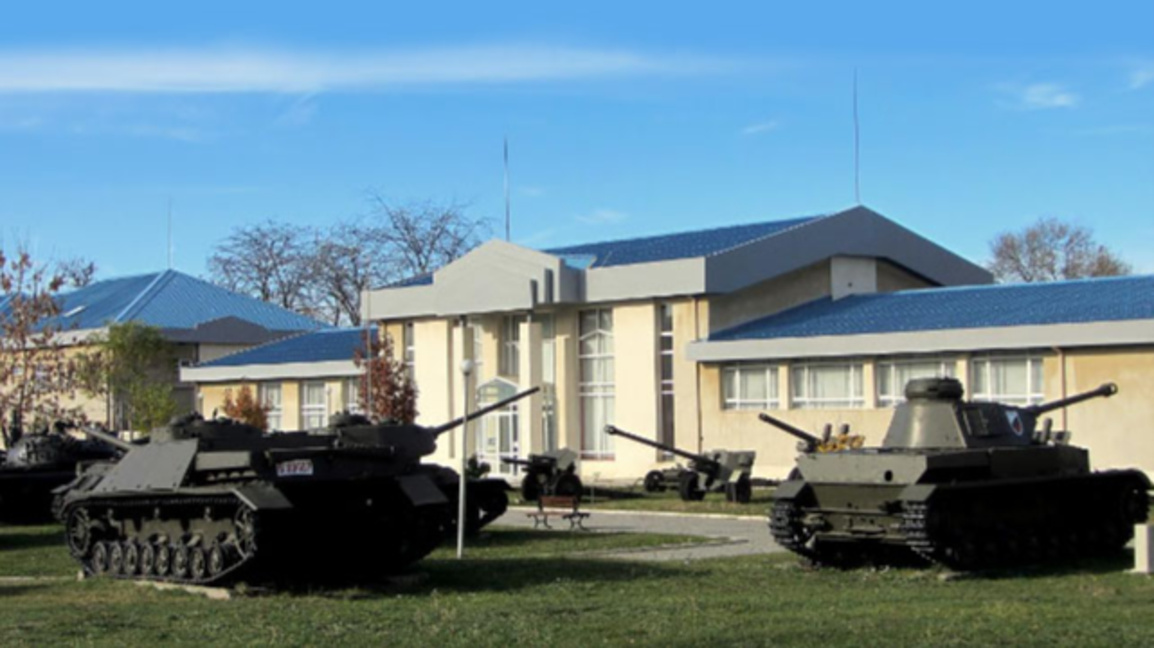 Национален военноисторически музей: Епизод 1 – История