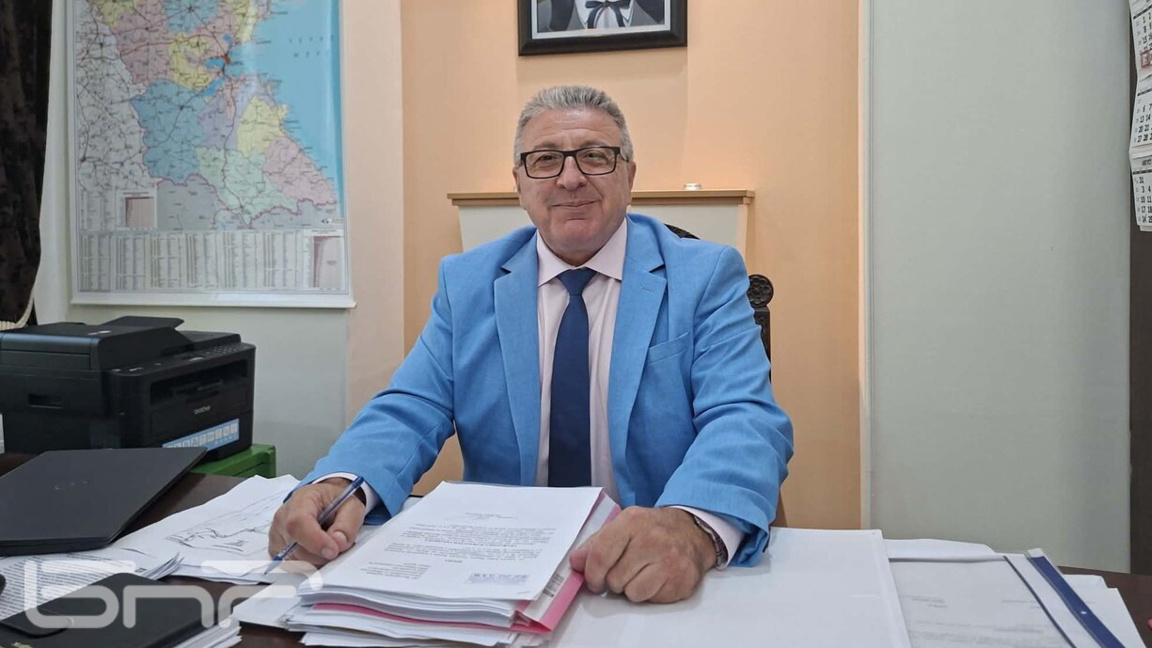 Regional Governor of Burgas: Oil waste on the Black Sea coast is not dangerous