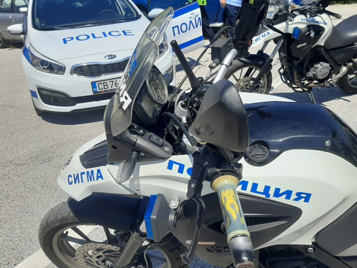 Автошествие затруднява временно трафика от Пловдив до Бачково