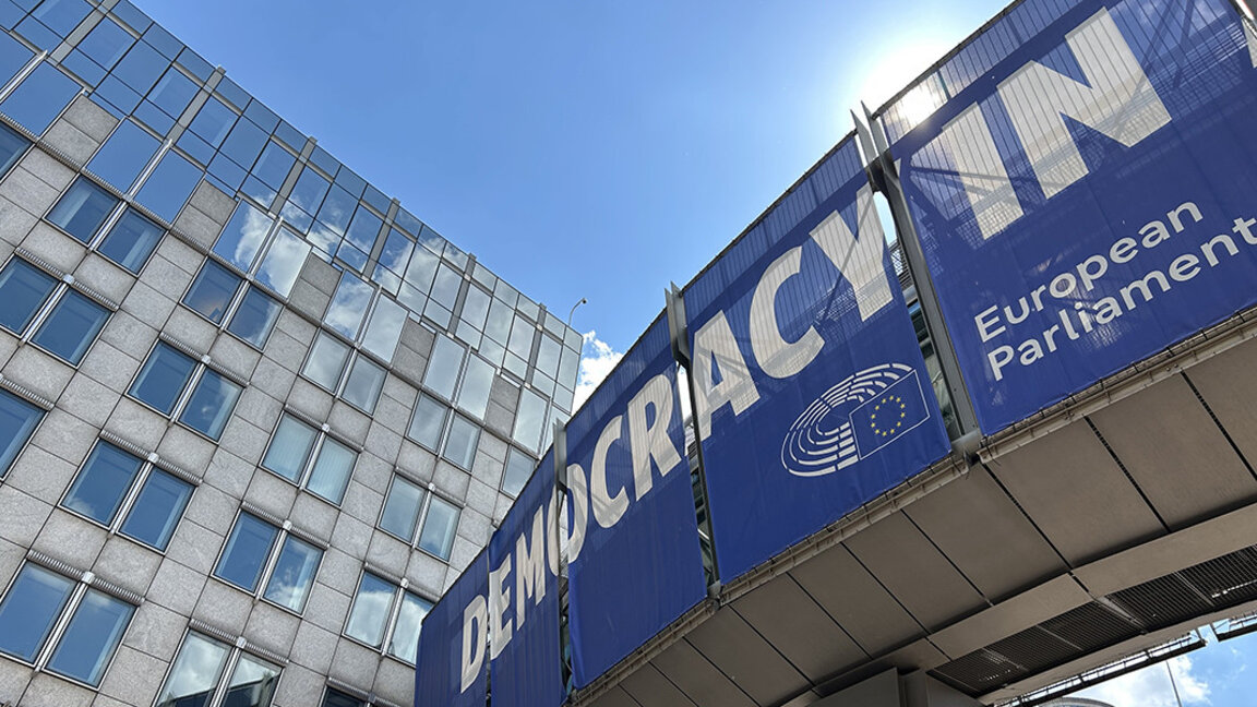 Liberalii din Parlamentul European vor investiga arestarea primarului din Varna