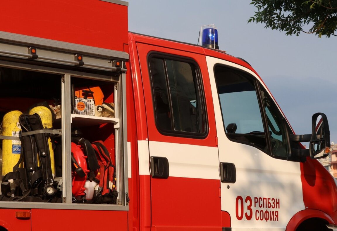 Десет души загинаха при пожар в дом за възрастни хора в Босна