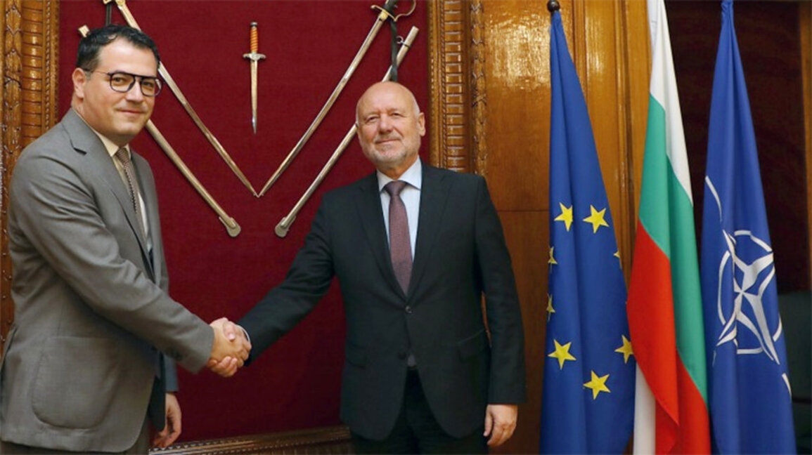 Cooperarea în domeniul apărării între Bulgaria și Kosovo, discutată la Sofia
