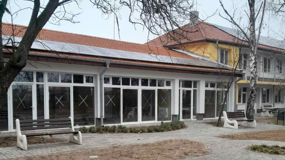 Дом за стари хора в село Кутово