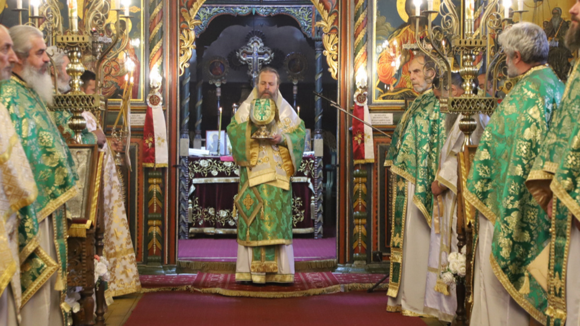 Черквата „Света Троица“ в Банско отбеляза своя храмов празник