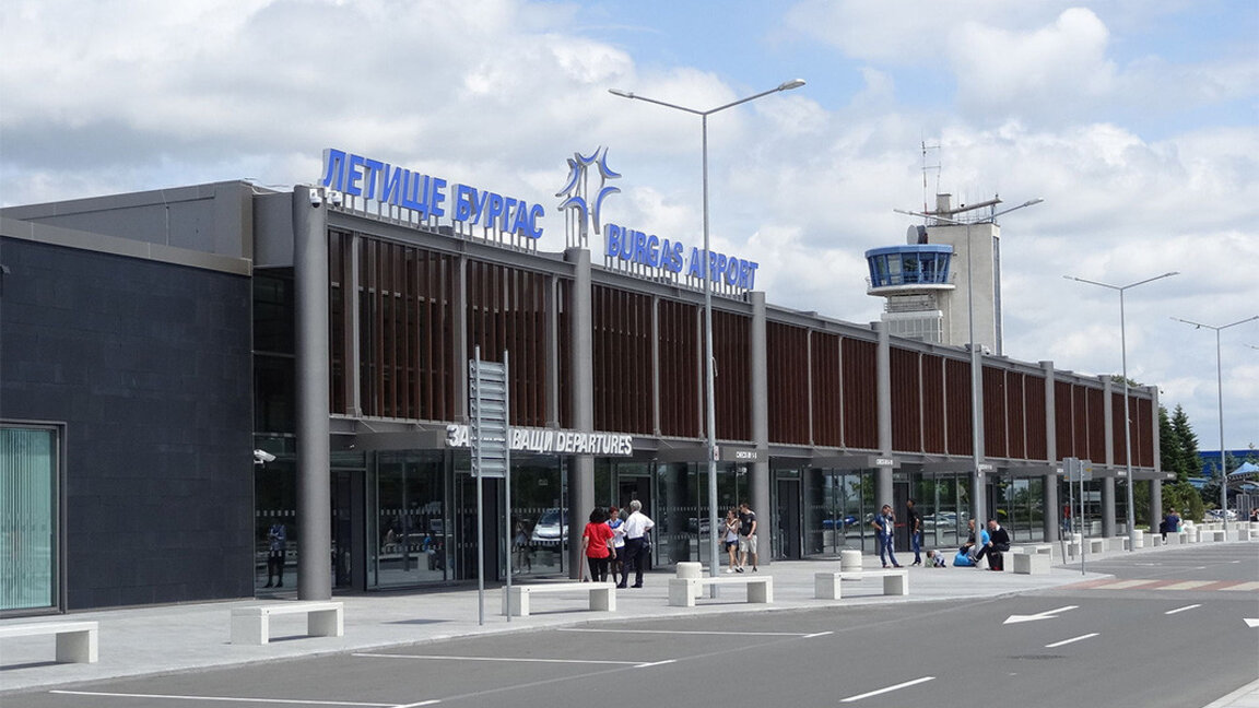 Планирани ремонти затварят временно за полети Летище Бургас