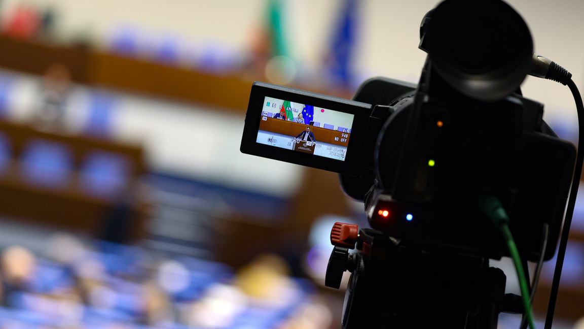 MPs approve government debt of 3.8 billion euros