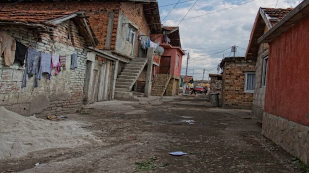 Habitat Bulgaria: The big problem with dangerous housing is not among the state's priorities