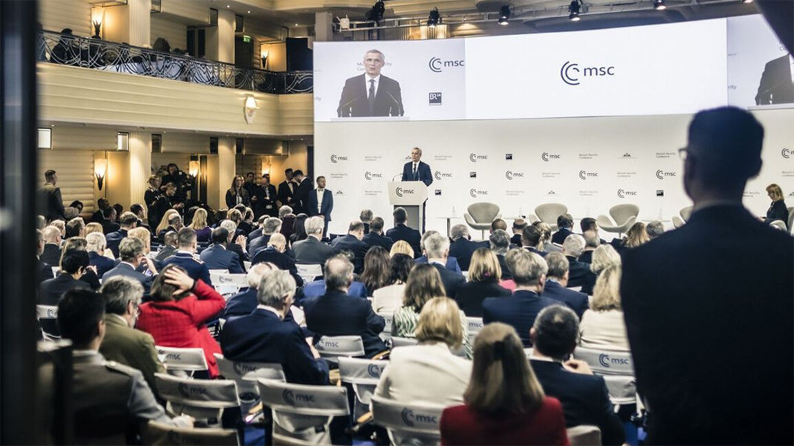 Président et ministre des Affaires étrangères participent à la Conférence de Munich sur la sécurité...
