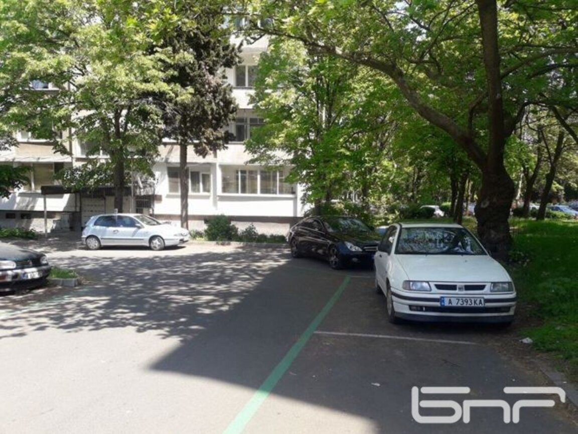 Зелената зона за паркиране в Бургас става целогодишна