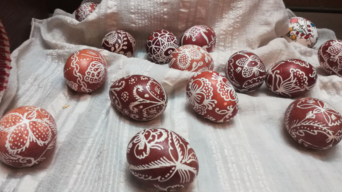 Писане на яйца с восък – една жива традиция във Велинград