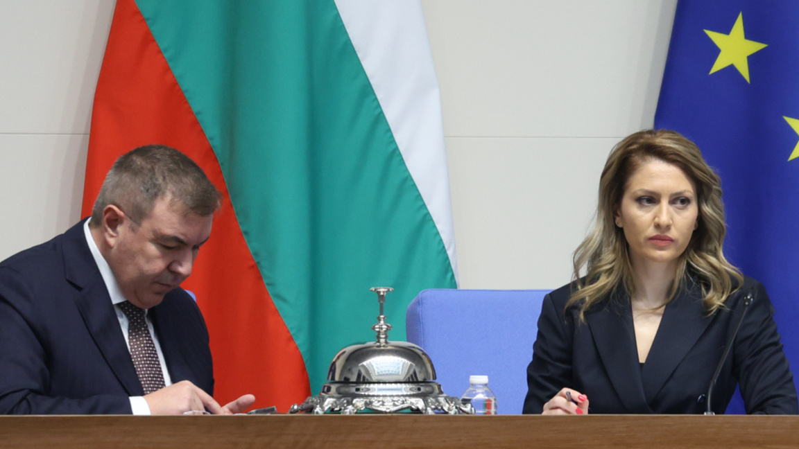 НС отхвърли първоначалното решение за обсъждане на внесения от кабинета бюджет