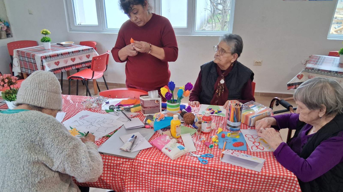 Организират посещения на доброволци в Дома за стари хора в Камено
