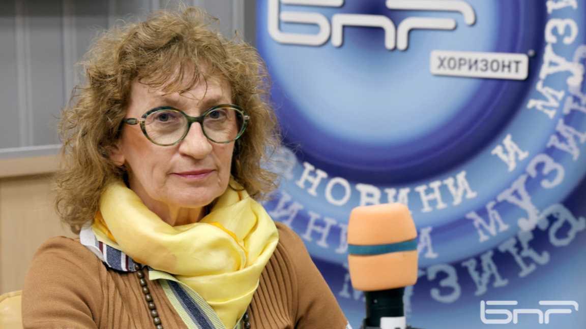 проф. Анна Кръстева
