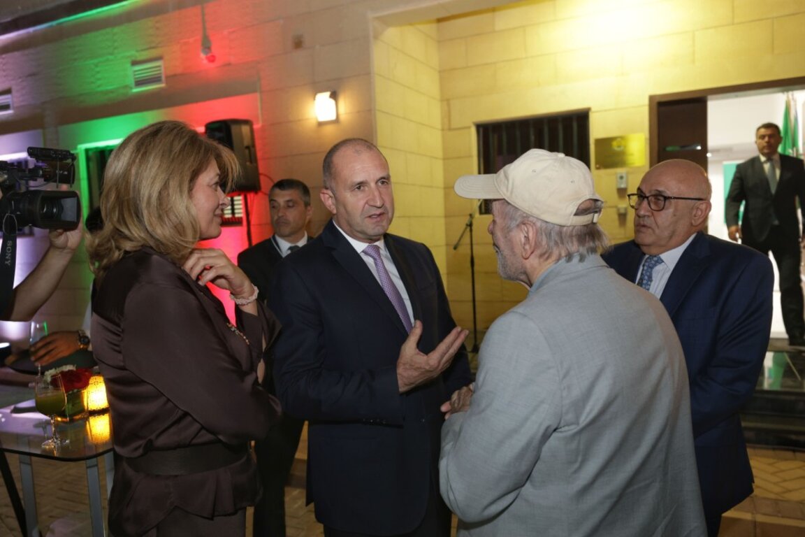 President Rumen Radev meets with the Bulgarian community in the Kingdom of Saudi Arabia