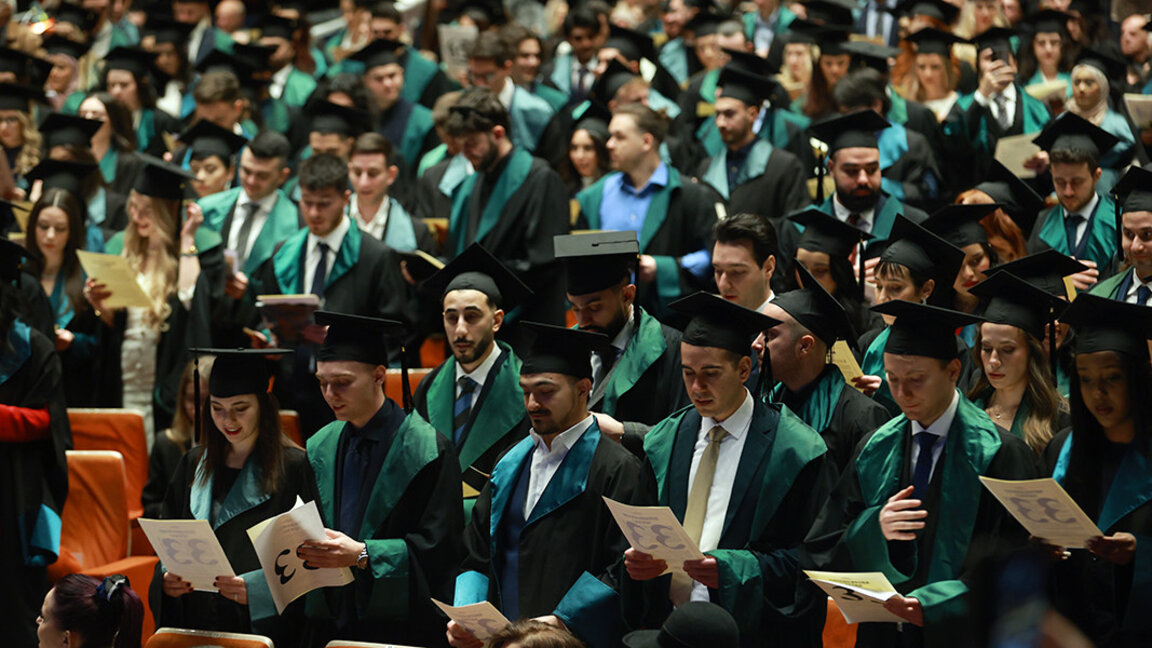 Crește numărul studenților străini în universitățile bulgare