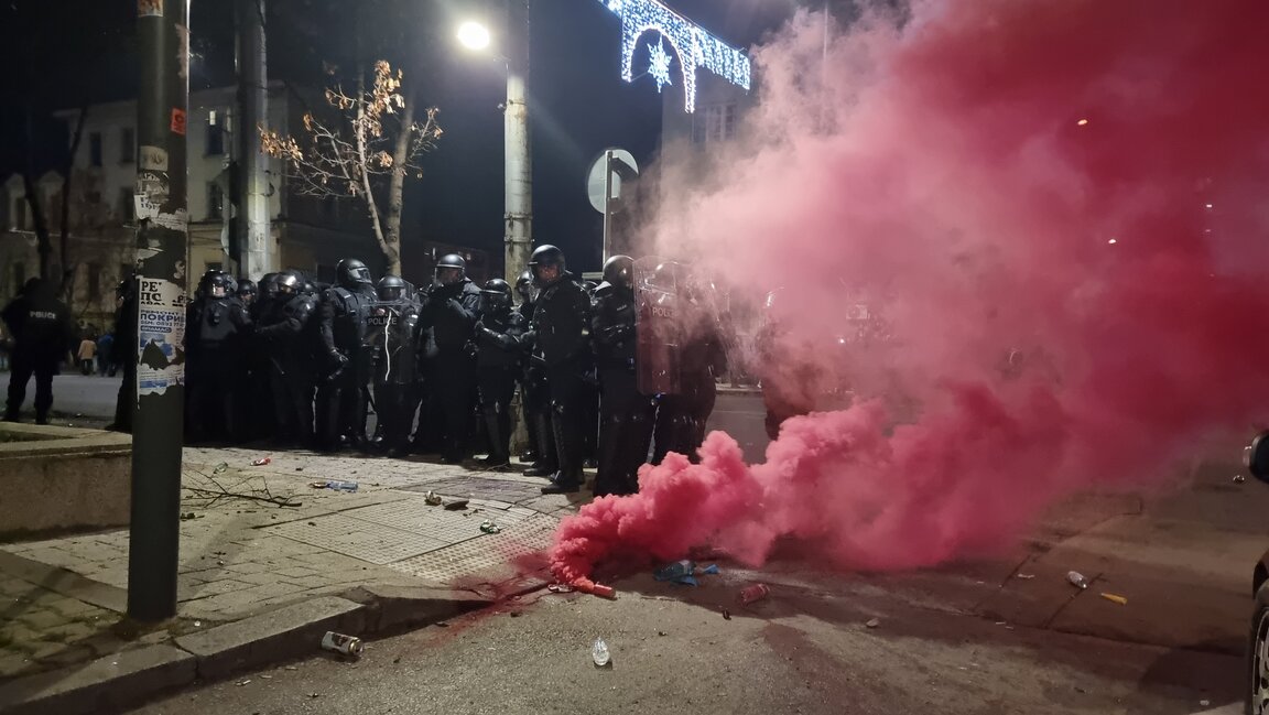 Напрежение пред централата на ДПС-Ново начало