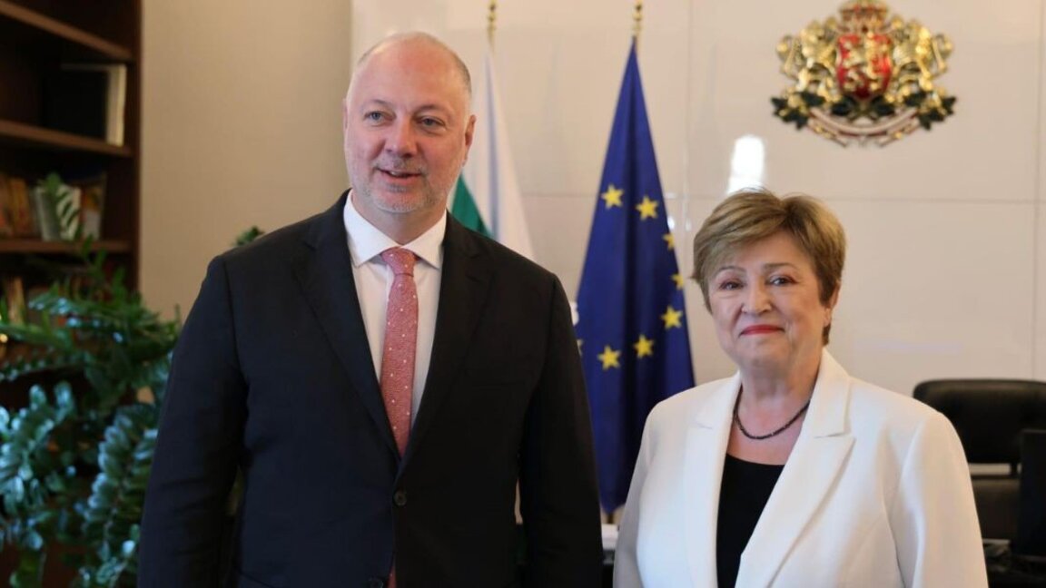 Le passage à l'euro ouvrira une nouvelle page dans l'histoire de la Bulgarie...