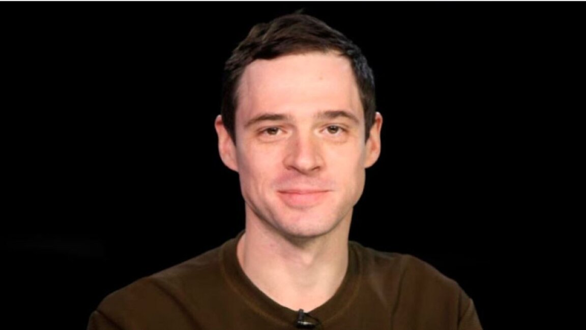 Андрей Захаров