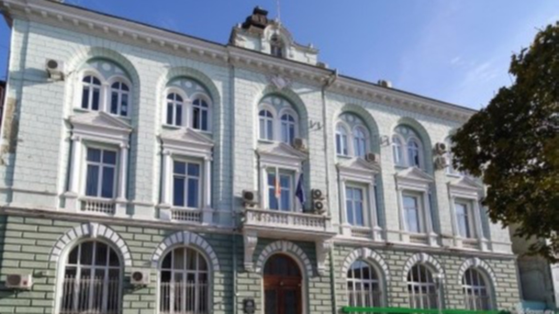 Областният управител върна три решения на Общинския съвет в Белослав