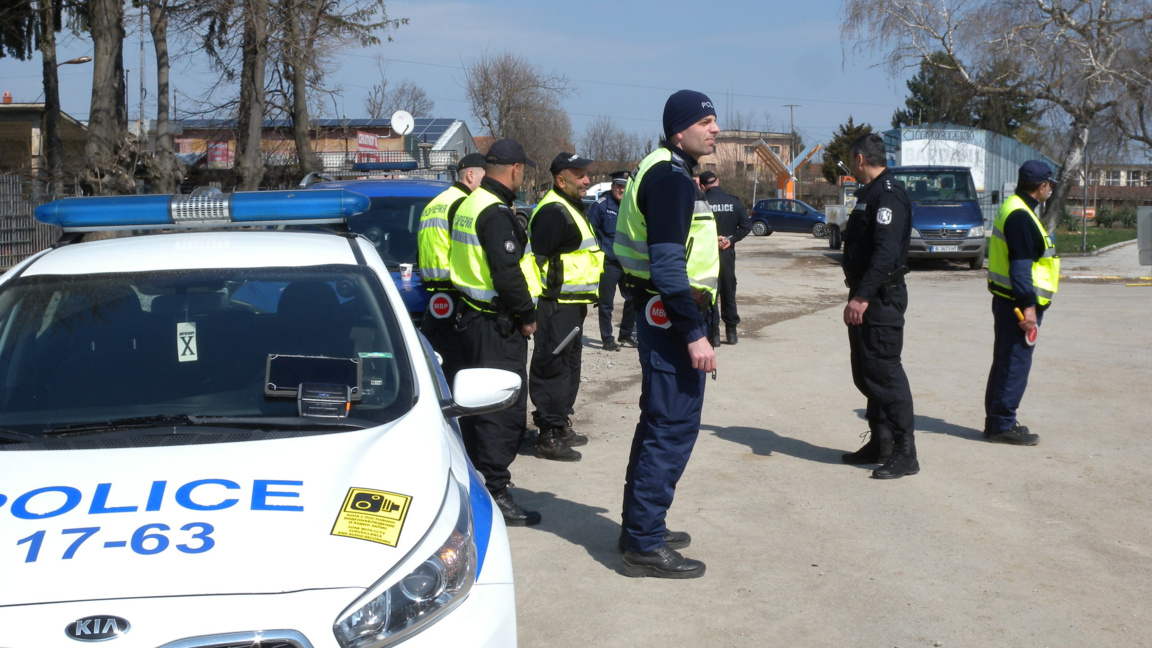 Полицейска акция разкри изборни нарушения в Разград