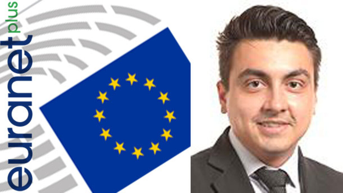 Момчил Неков