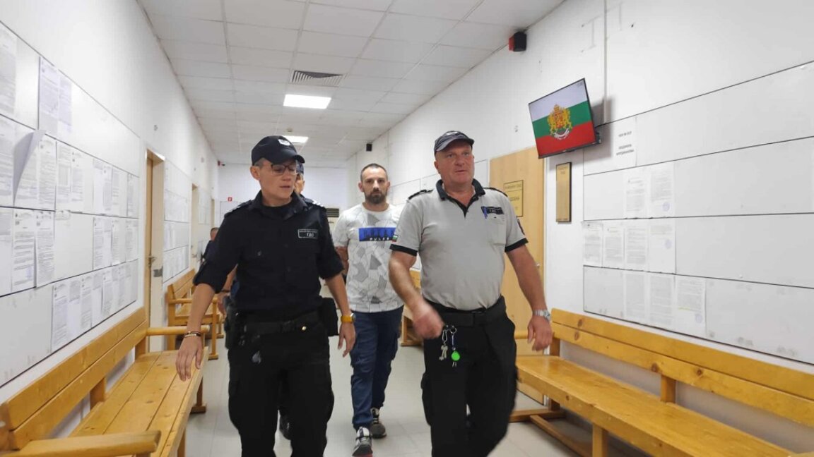 Фалстарт за делото за малтретирането на малкия Адриан