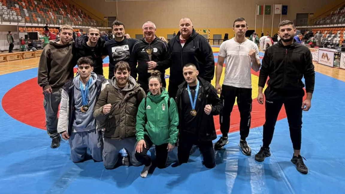 Общо 10 медала за видинските самбисти от Републиканското в Панагюрище